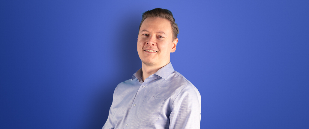 Kuvassa Arttu Mannila.